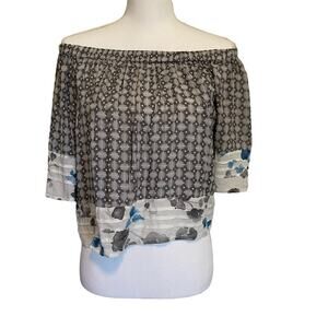 Young, Fabulous, & Broke Perris Off The Shoulder Printed Top XS